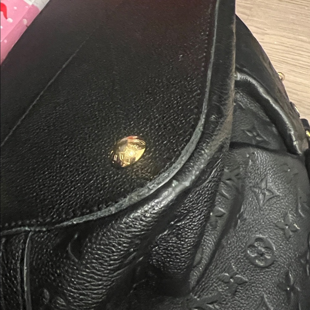 Louis Vuitton Black Monogram Handbag - Picture 13 of 16